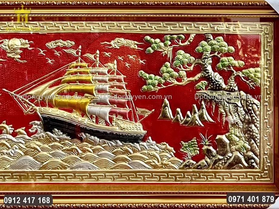 Từng họa tiết hoa văn được l&agrave;m m&agrave;u tinh xảo